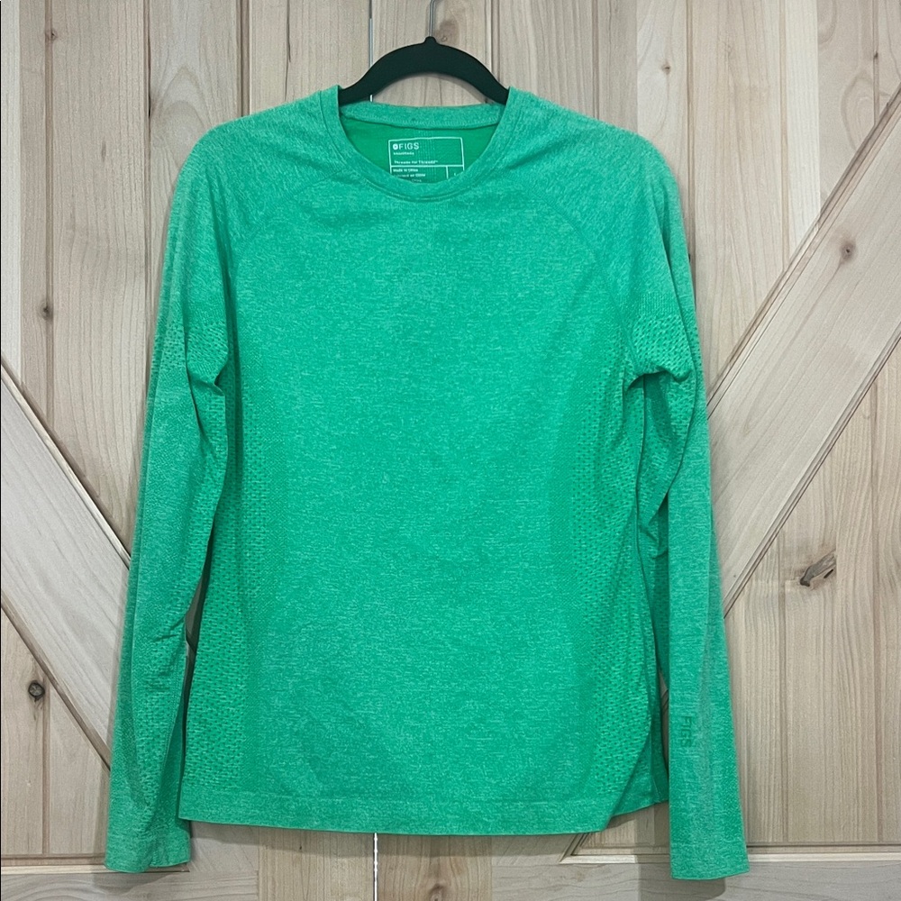 Figs Green Seamless Sleeve Top